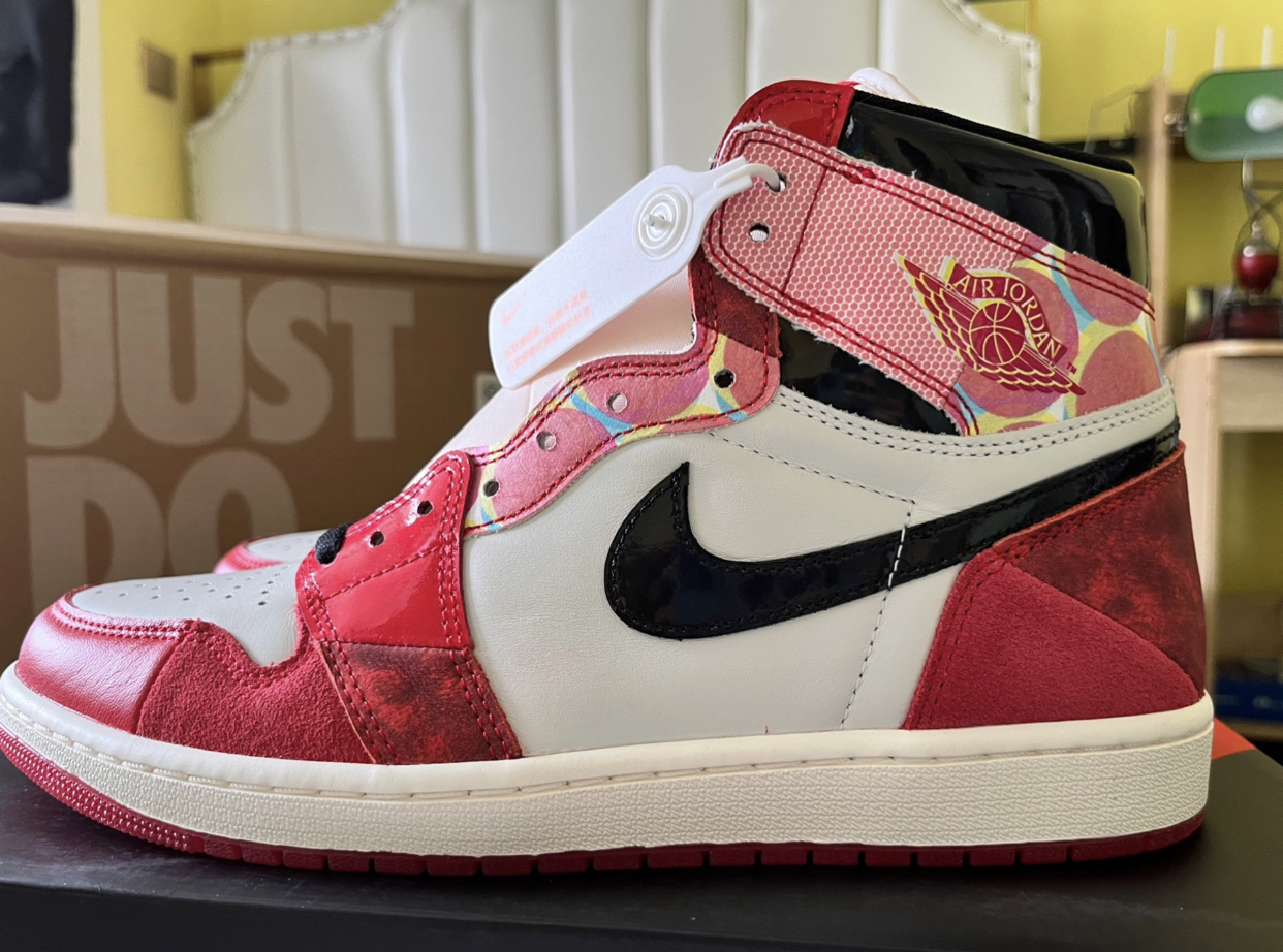 PK God Batch Air Jordan 1 High OG Spider-Man Across the Spider-Verse DV1748-601 review G*** 04