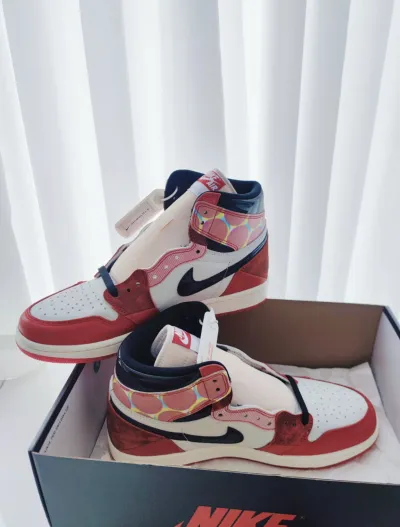 PK God Batch Air Jordan 1 High OG Spider-Man Across the Spider-Verse DV1748-601 review L*** 01