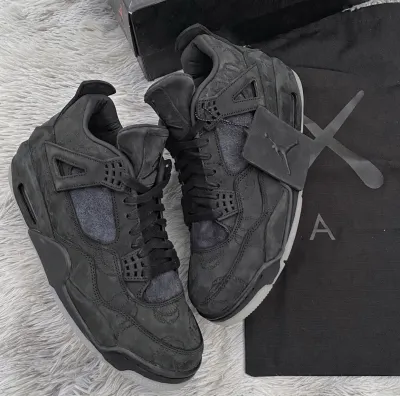 PK God Batch Air Jordan 4 Retro Kaws Black 930155-001 review E*** 01