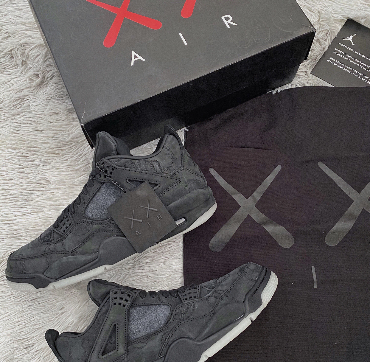 PK God Batch Air Jordan 4 Retro Kaws Black 930155-001 review E*** 02