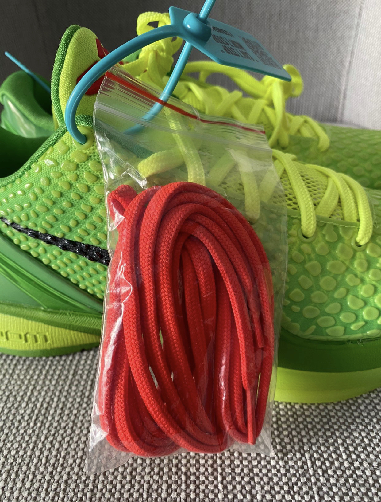 Nike Kobe 6 Protro Grinch CW2190-300 review S*** 03