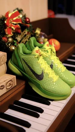 Nike Kobe 6 Protro Grinch CW2190-300 review K*** 01