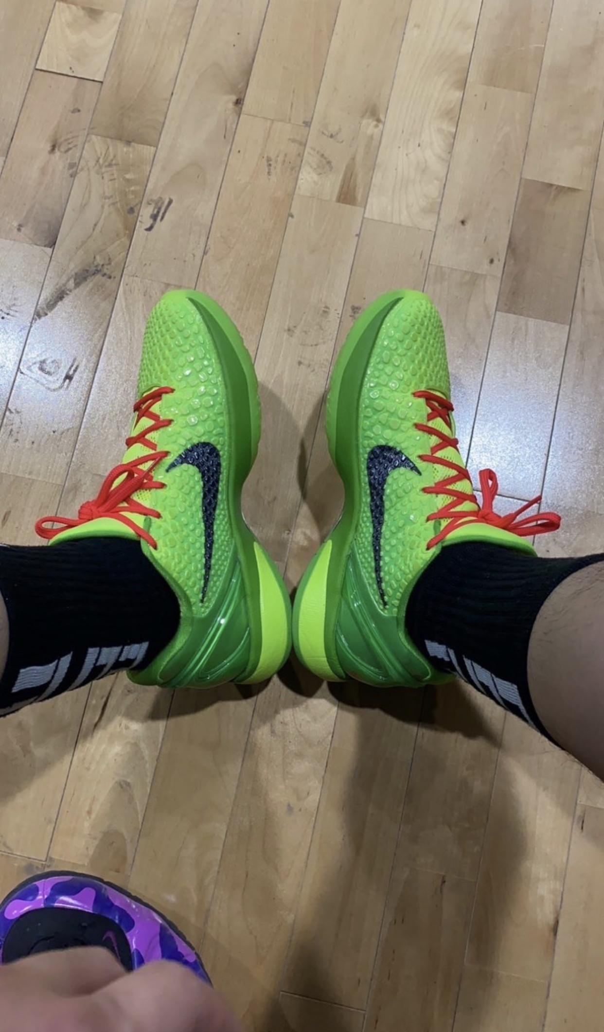 Nike Kobe 6 Protro Grinch CW2190-300 review L*** 01