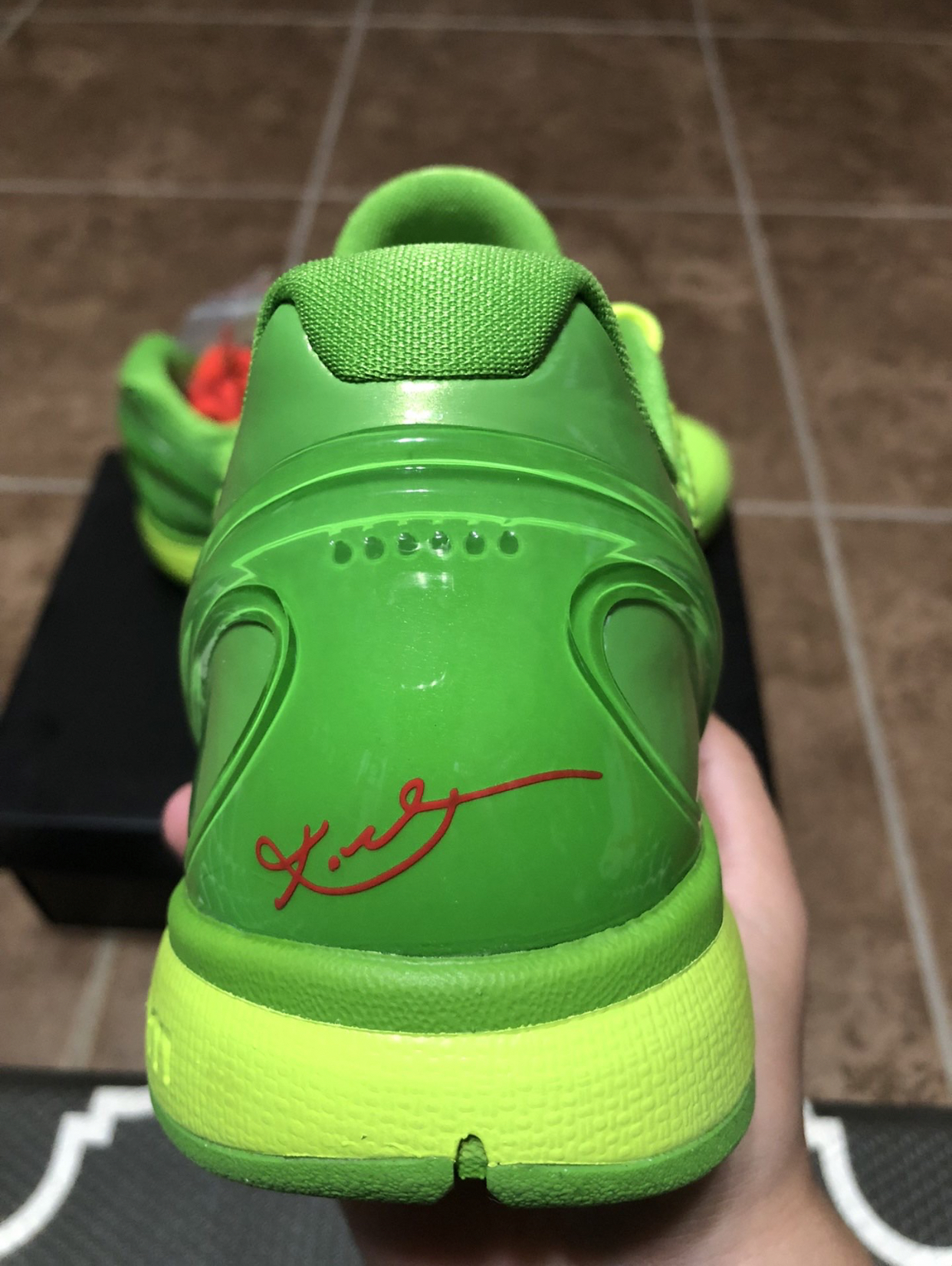 Nike Kobe 6 Protro Grinch CW2190-300 review V*** 01