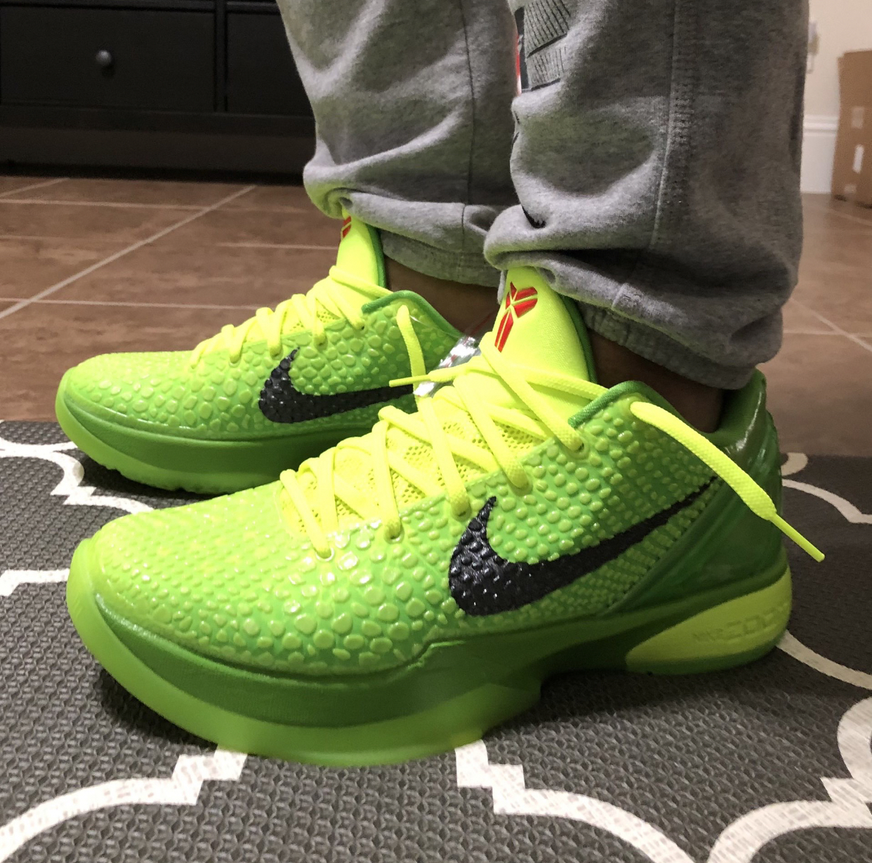 Nike Kobe 6 Protro Grinch CW2190-300 review V*** 05