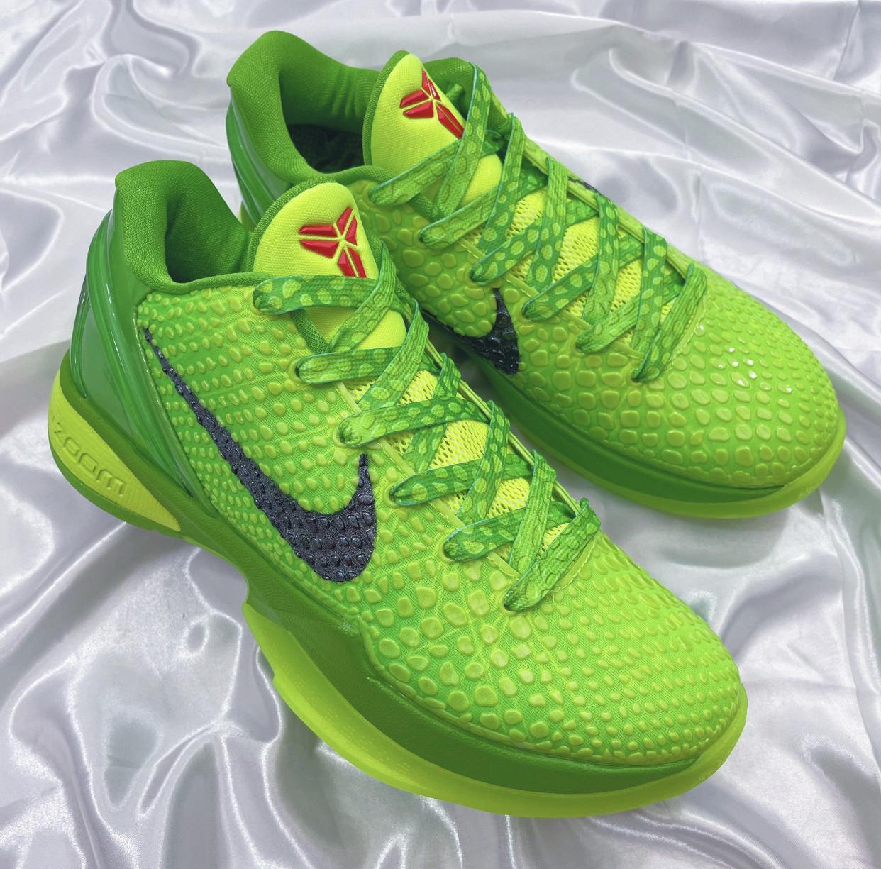 Nike Kobe 6 Protro Grinch CW2190-300 review J*** 01