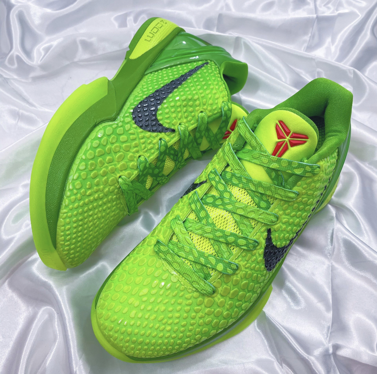 Nike Kobe 6 Protro Grinch CW2190-300 review J*** 02