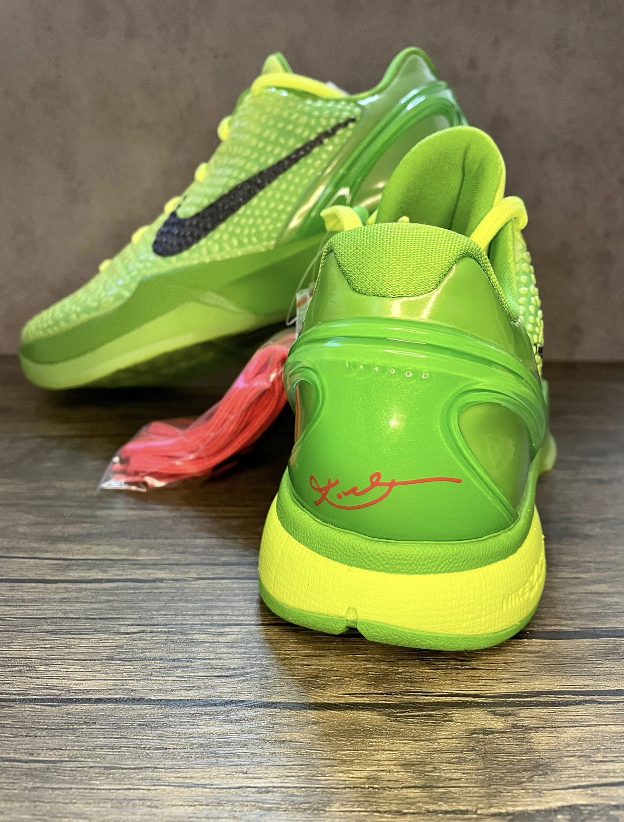 Nike Kobe 6 Protro Grinch CW2190-300 review L*** 02
