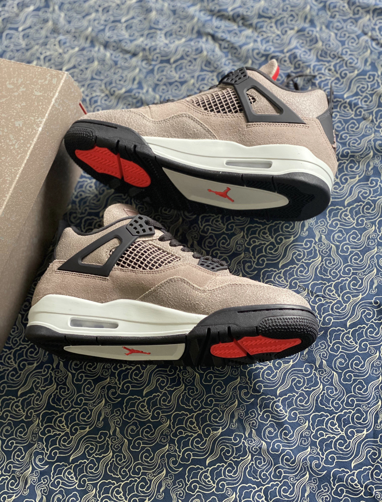 PK God Batch Air Jordan 4 Retro Taupe Haze DB0732-200 review G*** 04