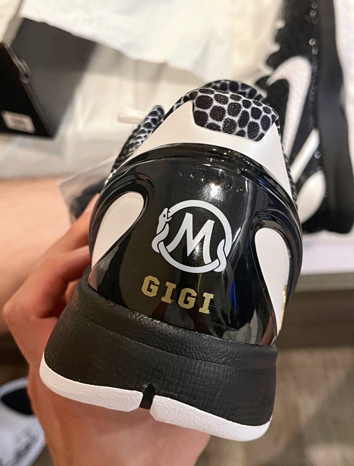 Nike Kobe 6 Protro Mambacita Sweet 16 CW2190-002 review J*** 01