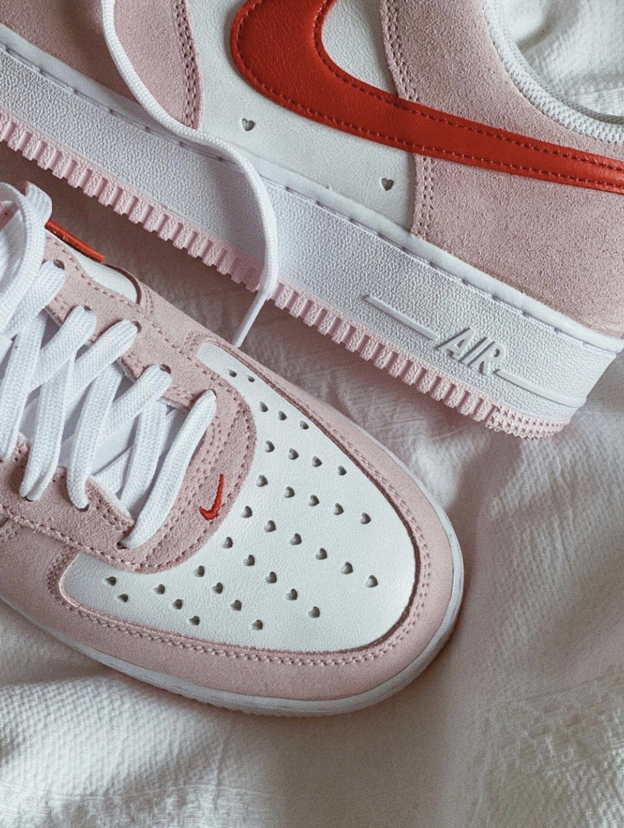 PK God Batch Nike Air Force 1 07 QS Valentine's Day Love Letter DD3384-600 review N*** 02