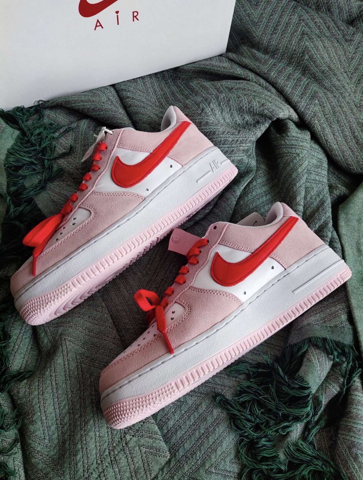PK God Batch Nike Air Force 1 07 QS Valentine's Day Love Letter DD3384-600 review L*** 01