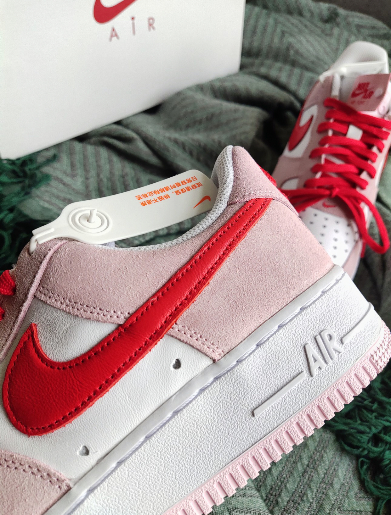 PK God Batch Nike Air Force 1 07 QS Valentine's Day Love Letter DD3384-600 review L*** 02