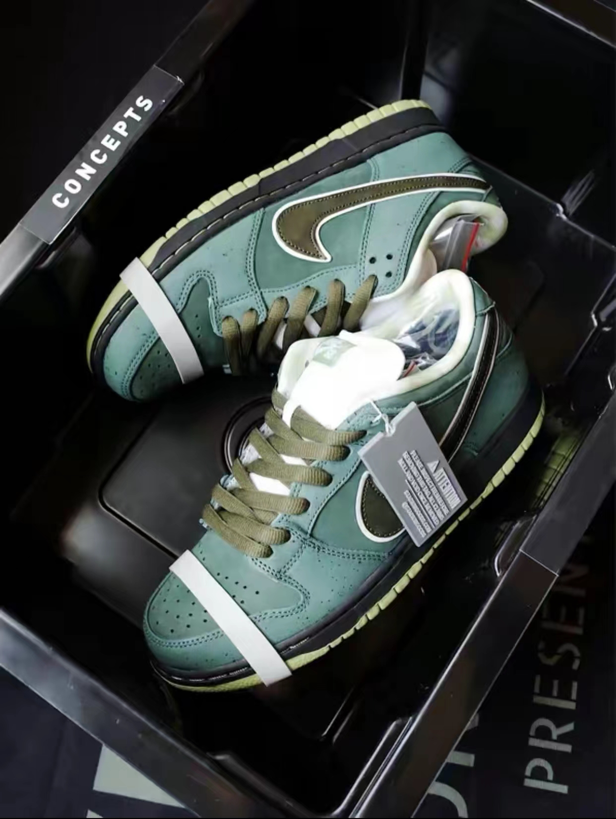 LJR Batch Nike SB Dunk Low Concepts Green Lobster BV1310-337 review G*** 01