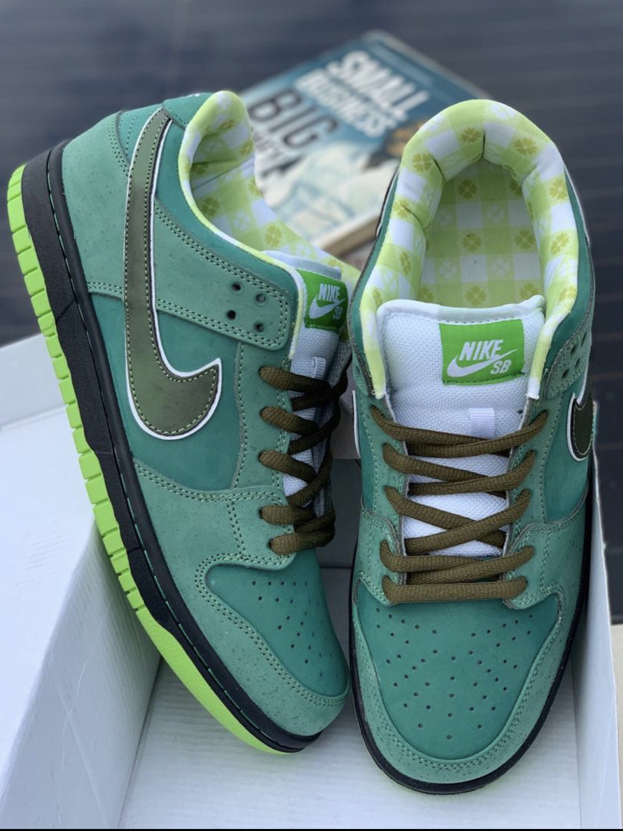 LJR Batch Nike SB Dunk Low Concepts Green Lobster BV1310-337 review T*** 03