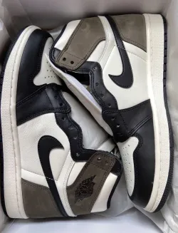 PK God Batch Air Jordan 1 Retro High Dark Mocha 555088-105 review J***