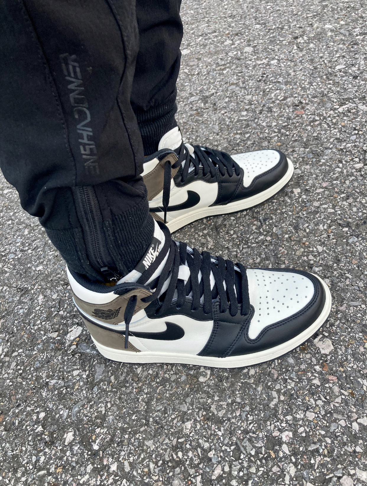 PK God Batch Air Jordan 1 Retro High Dark Mocha 555088-105 review T***