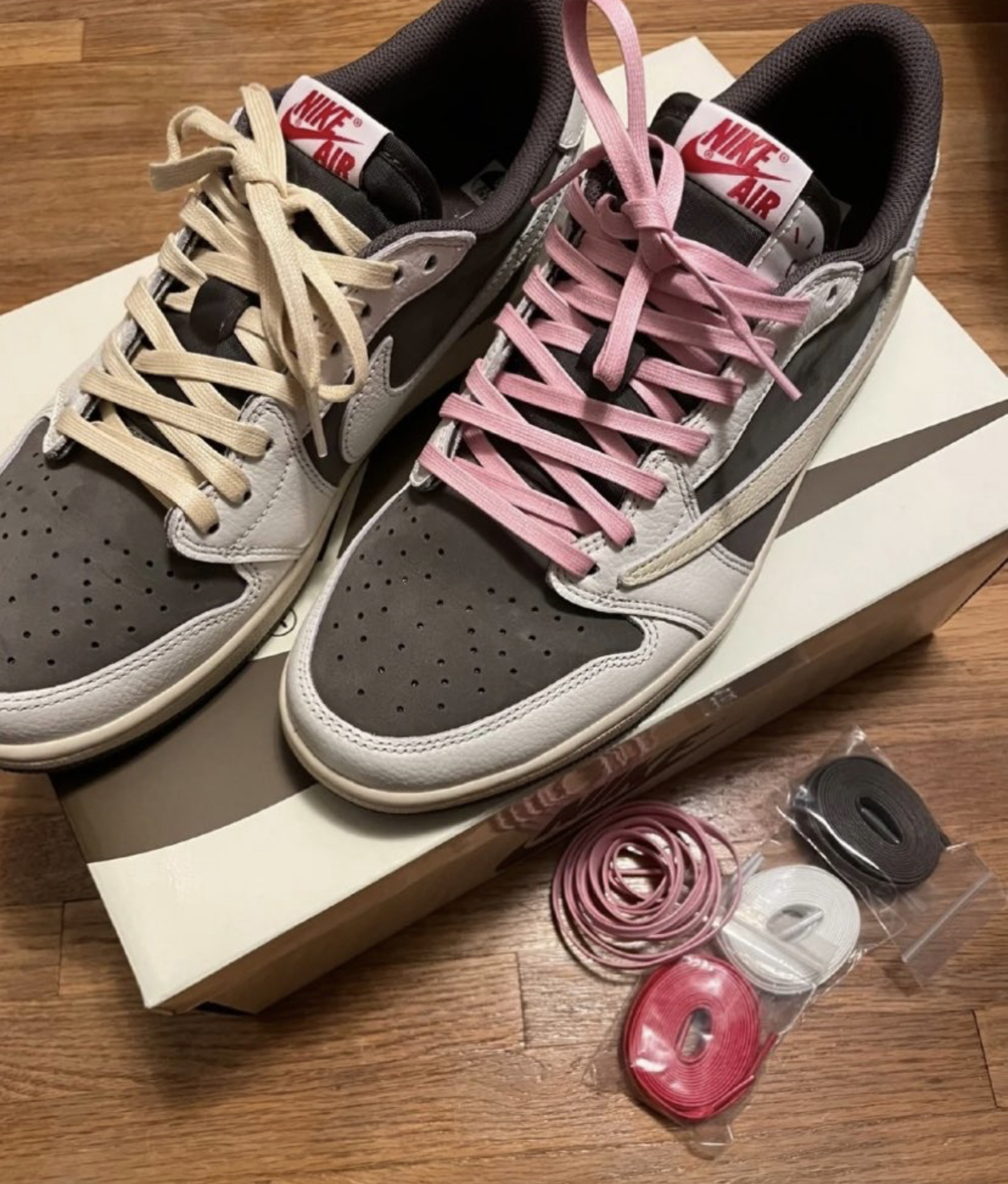 LJR Batch Travis Scott x Air Jordan 1 Low White Brown Barb DM7866-162  review F***