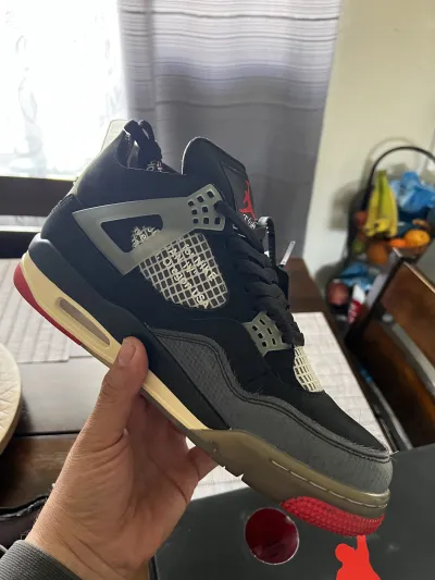 PK God Batch OFF White x Air Jordan 4 Bred CV9388-001 review Fher 02
