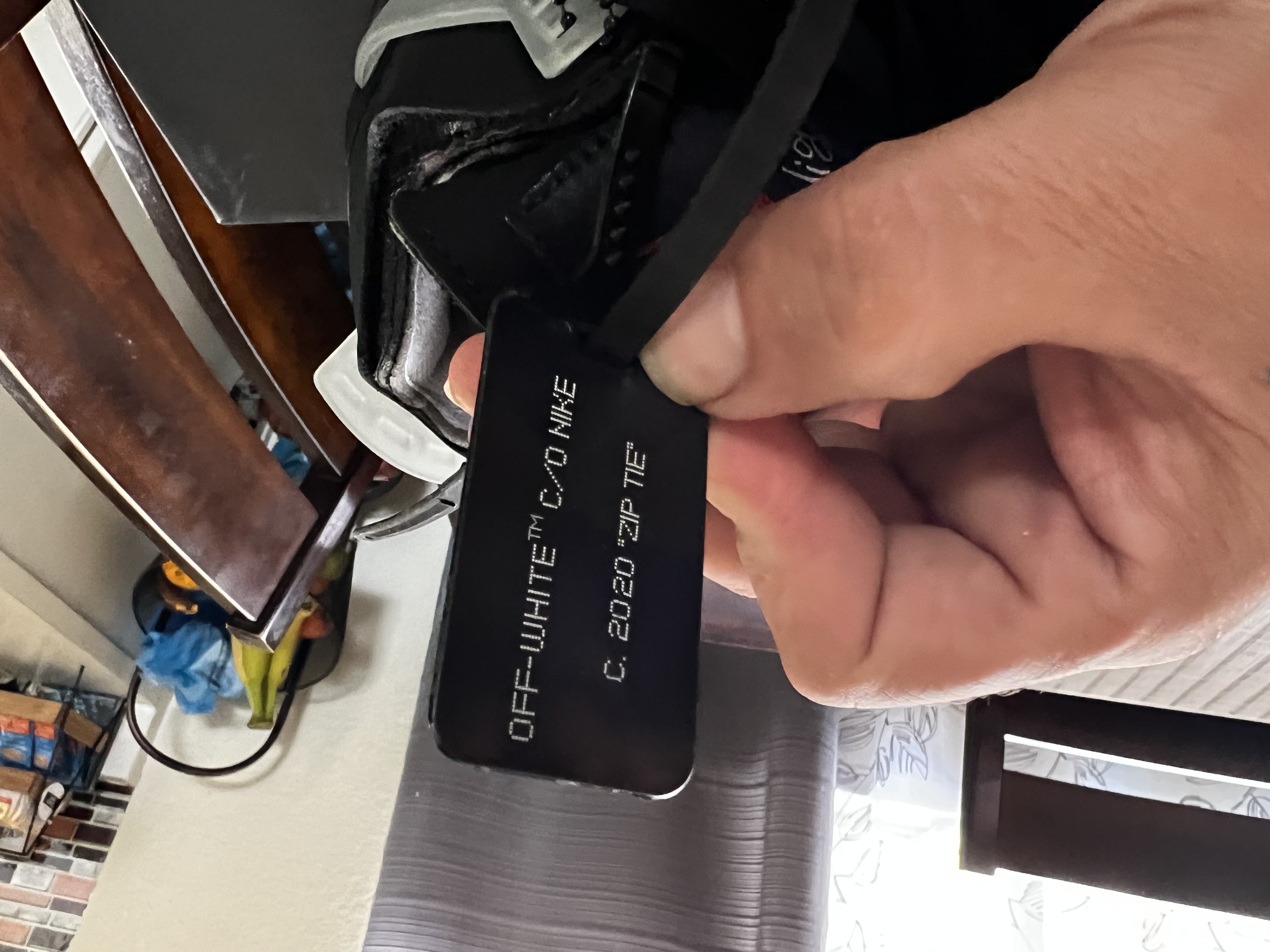 PK God Batch OFF White x Air Jordan 4 Bred CV9388-001 review Fher 05