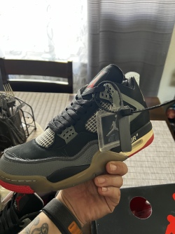 PK God Batch OFF White x Air Jordan 4 Bred CV9388-001 review Fher 06