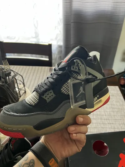 PK God Batch OFF White x Air Jordan 4 Bred CV9388-001 review Fher 05