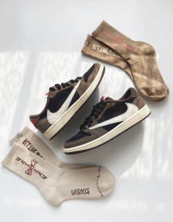PK God Batch Air Jordan 1 Retro Low OG SP Travis Scott CQ4277-001 review Y*** 01