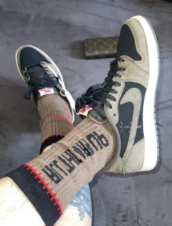 PK God Batch Air Jordan 1 Retro Low OG SP Travis Scott CQ4277-001 review L***