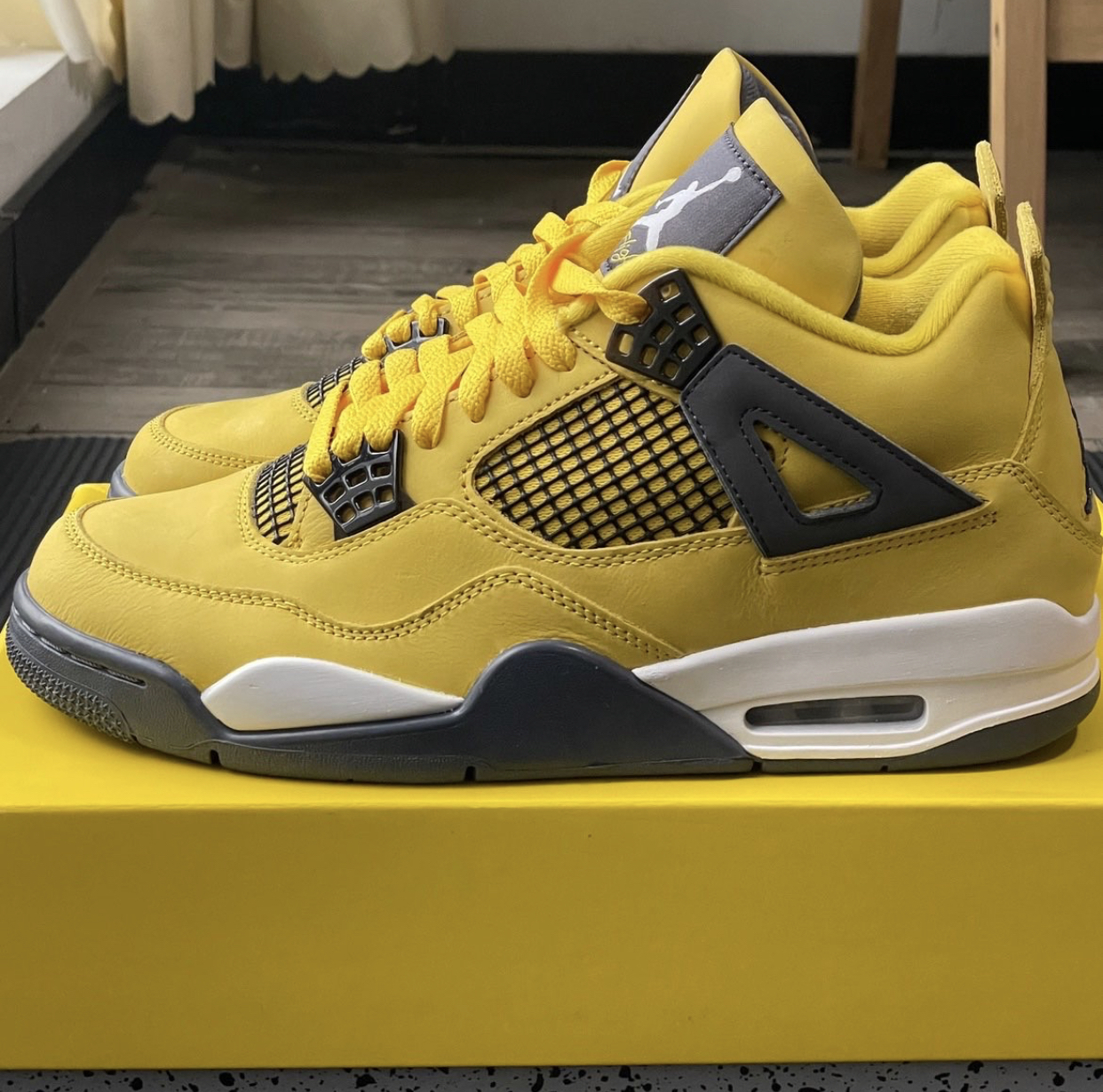 PK God Batch Air Jordan 4 Lightning CT8527-700  review T*** 00