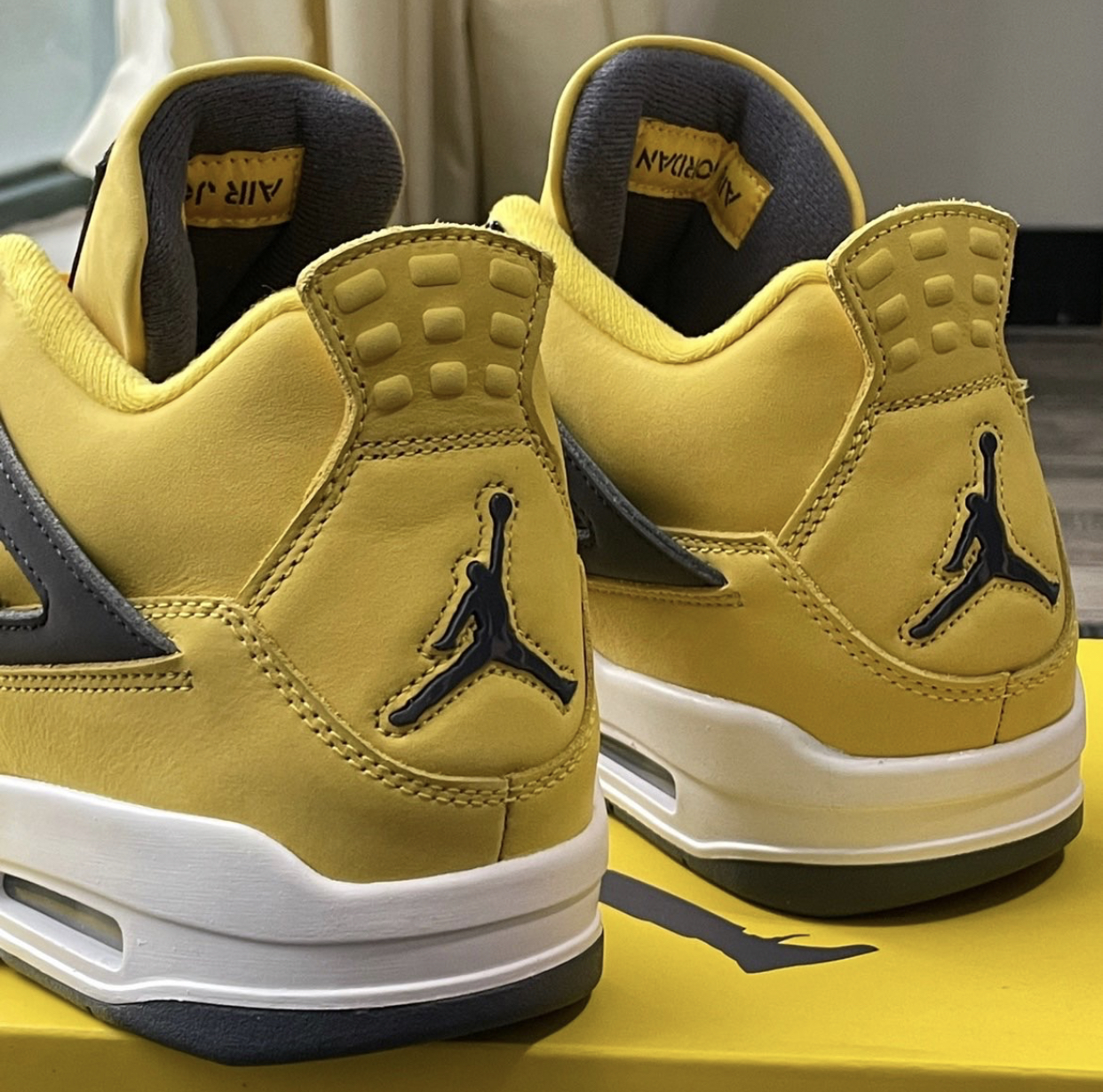 PK God Batch Air Jordan 4 Lightning CT8527-700  review T*** 03