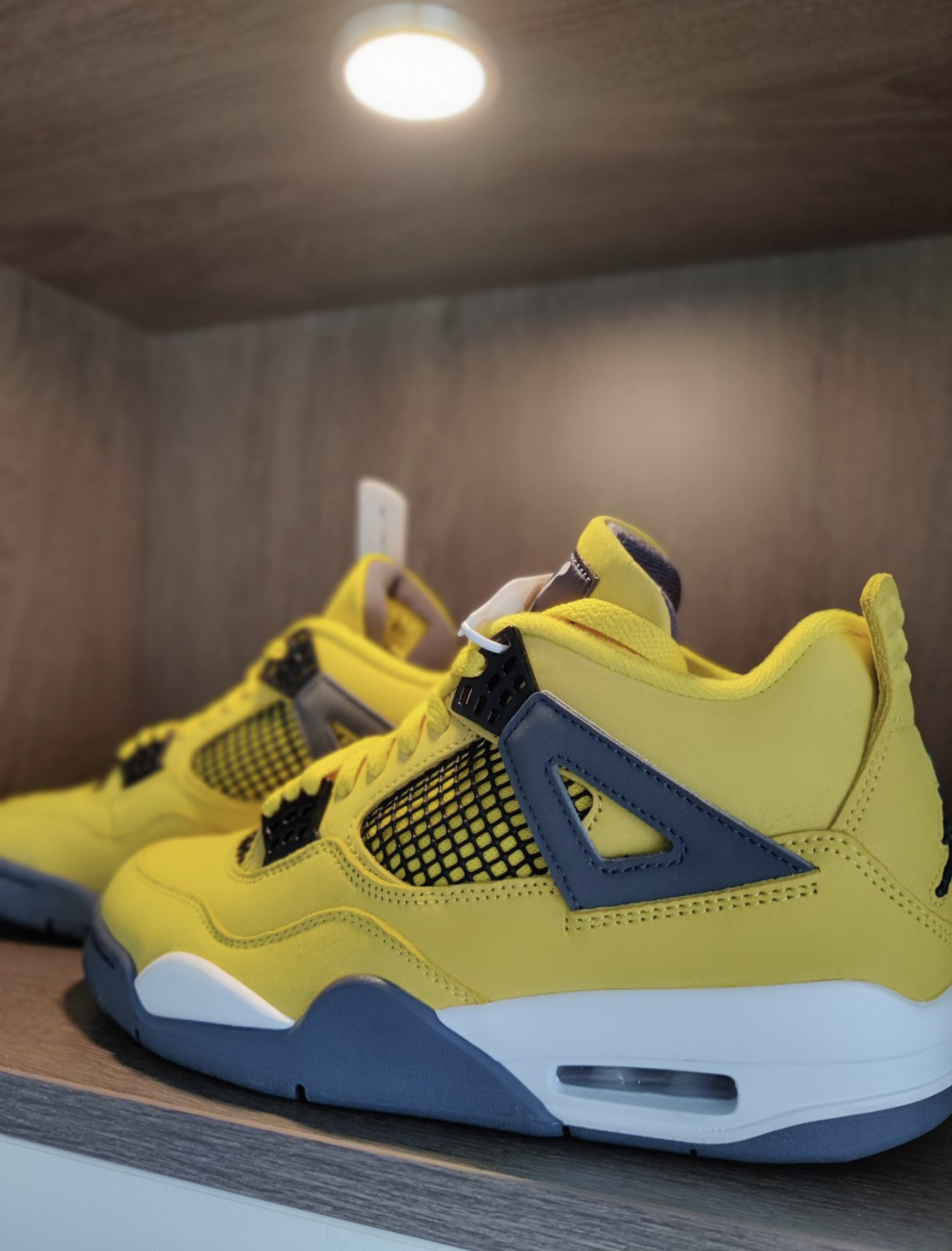 PK God Batch Air Jordan 4 Lightning CT8527-700  review T***