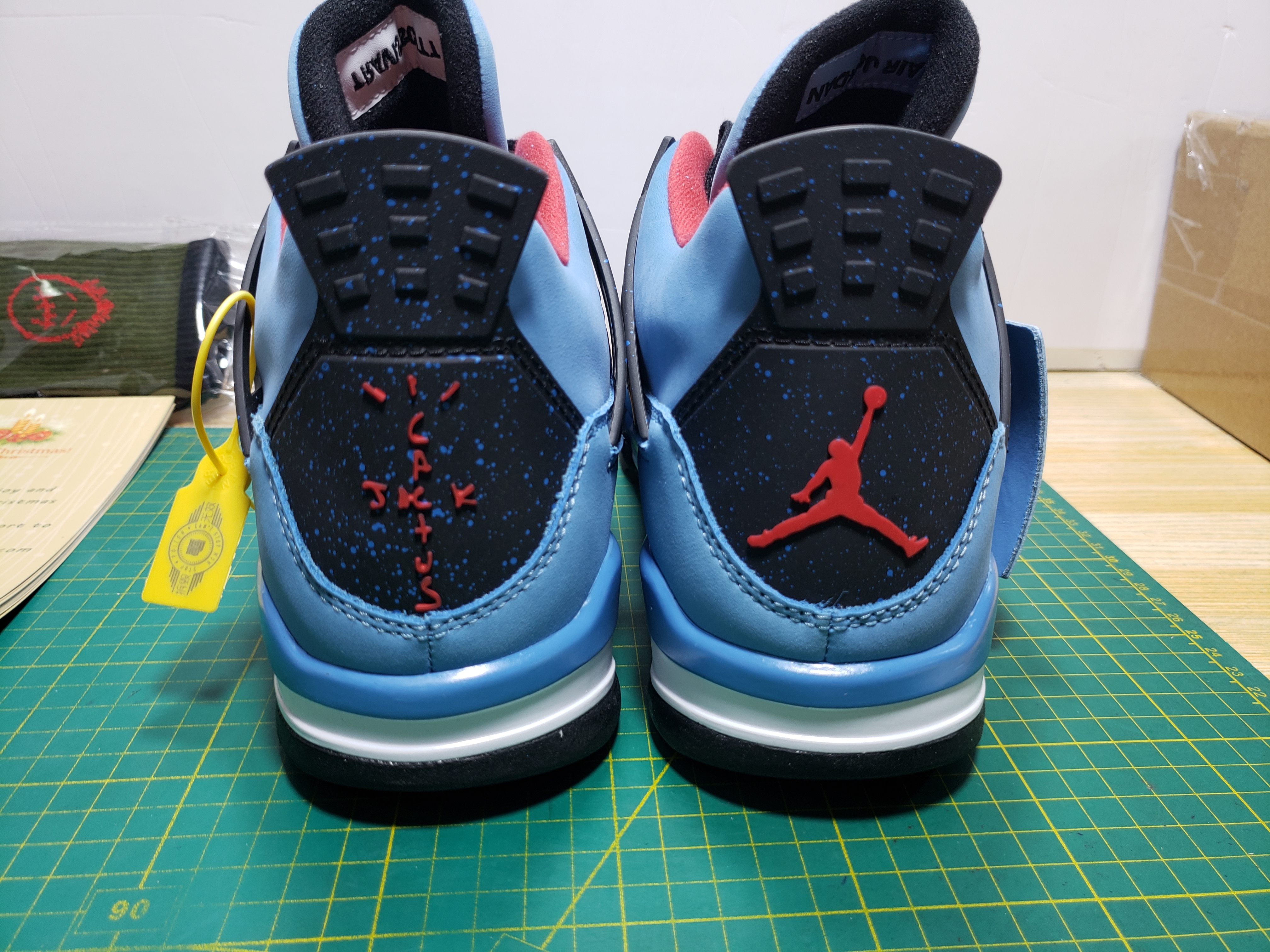 PK God Batch Air Jordan 4 Retro Travis Scott Cactus Jack 308497-406 review Beckett / Bjax 00