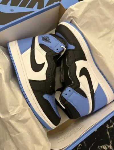 PK God Batch Air Jordan 1 High Unc Toe DZ5485-400 review J*** 01