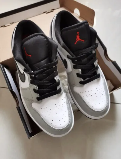 Special offer Batch Air Jordan 1 Low Light Smoke Grey 553558-030 review N*** 02