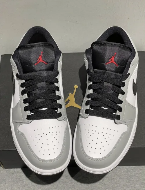 Special offer Batch Air Jordan 1 Low Light Smoke Grey 553558-030 review 
