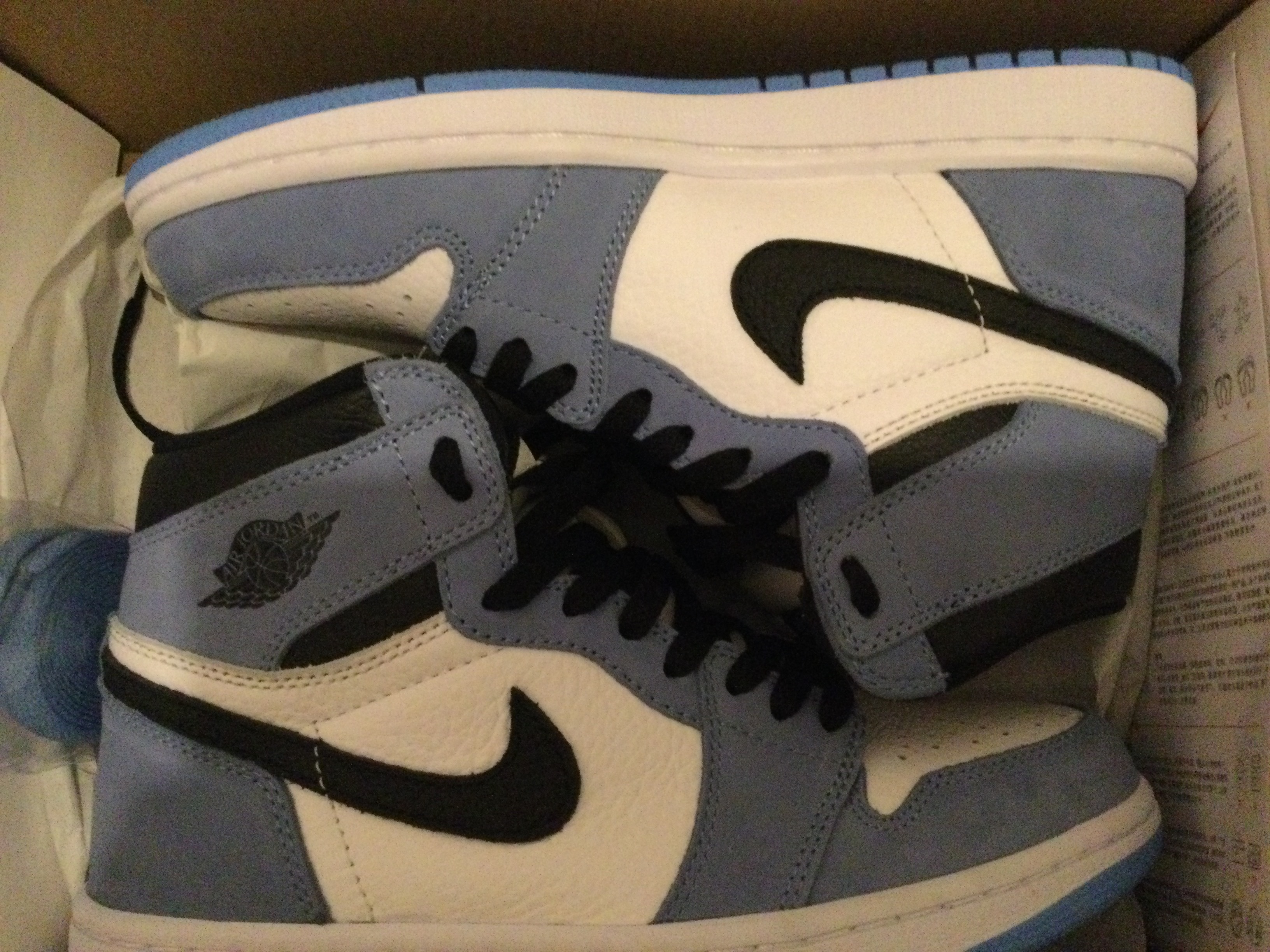 LJR Batch Air Jordan 1 Retro High White University Blue 555088-134 review Fernando