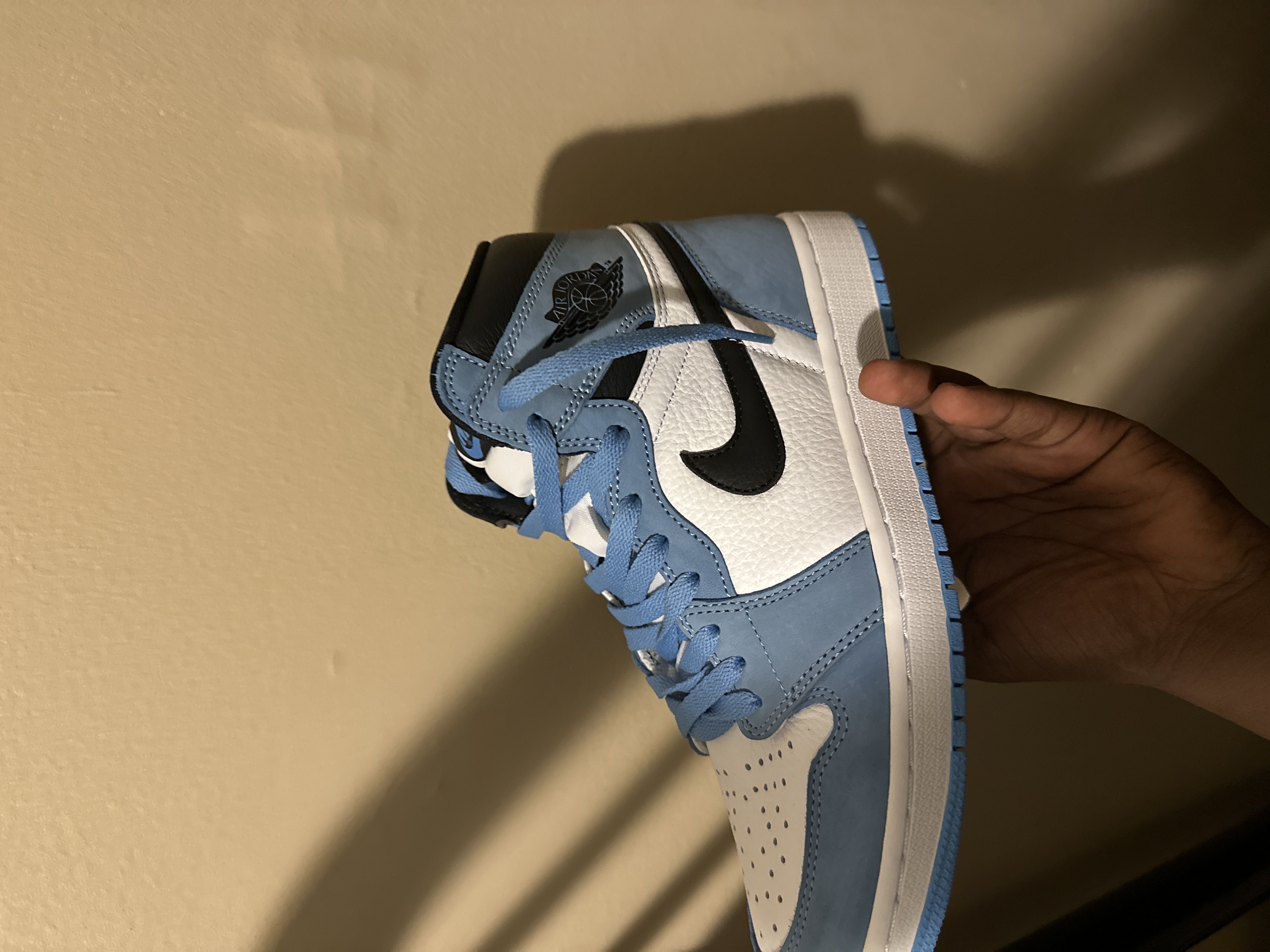 LJR Batch Air Jordan 1 Retro High White University Blue 555088-134 review Known to man 03