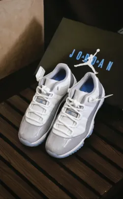 PK God Air Jordan 11 Retro Low Cement Grey  AV2187-140 review U*** 04