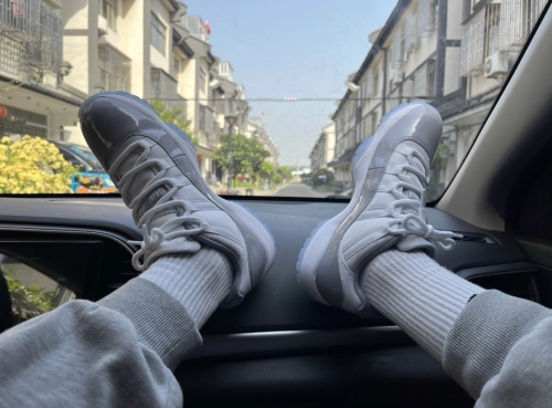 PK God Air Jordan 11 Retro Low Cement Grey  AV2187-140 review 