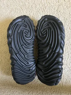 PKstockx Saleke Bembury x Crocs Pollex Clog Sasquatch 207393-305  review User 02
