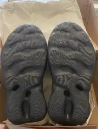 PK God batch adidas originals Yeezy Foam Runner Onyx HP8739 review 2