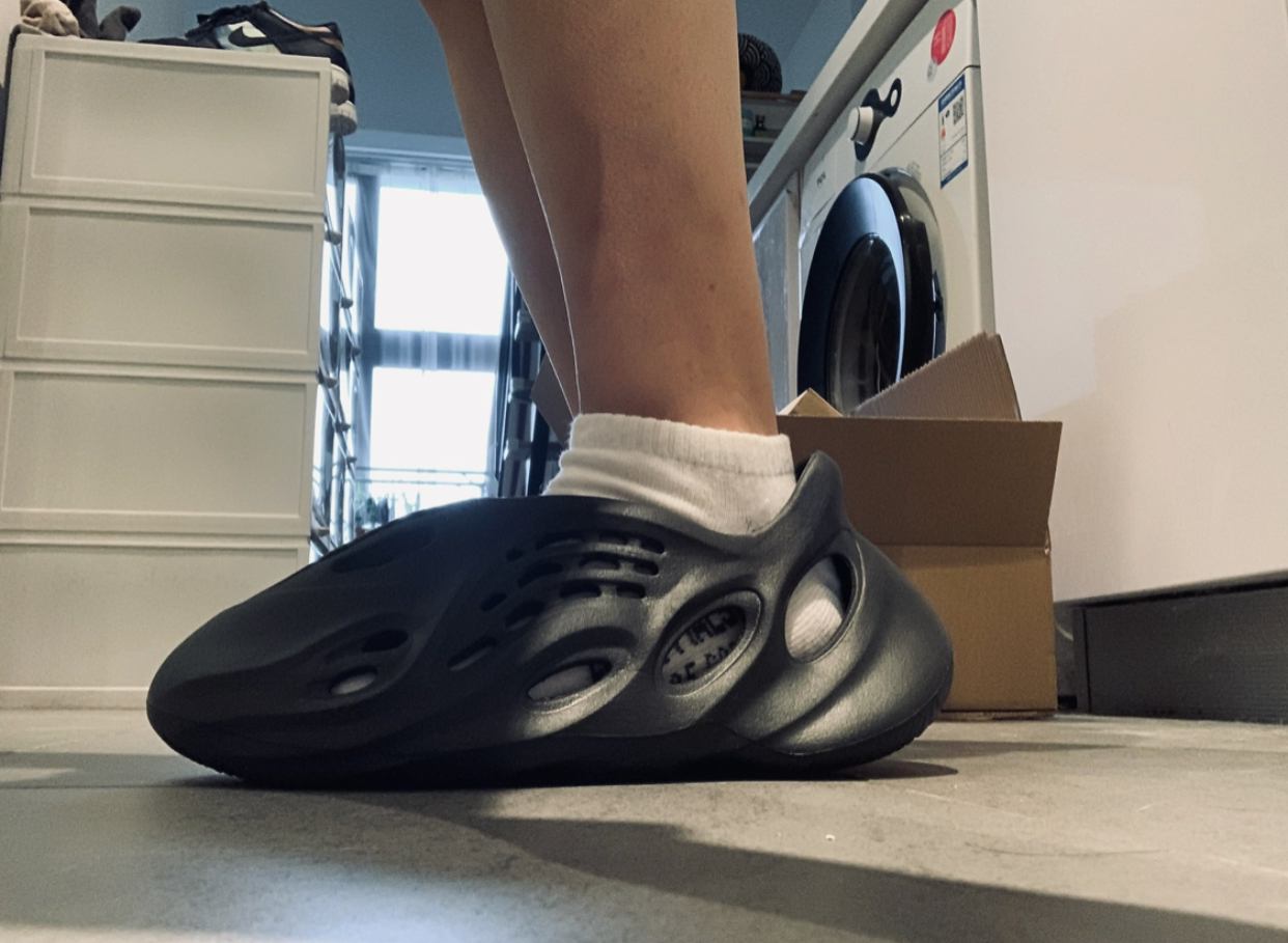 PK God batch adidas originals Yeezy Foam Runner Onyx HP8739 review J*** 02