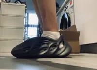 PK God batch adidas originals Yeezy Foam Runner Onyx HP8739 review 2