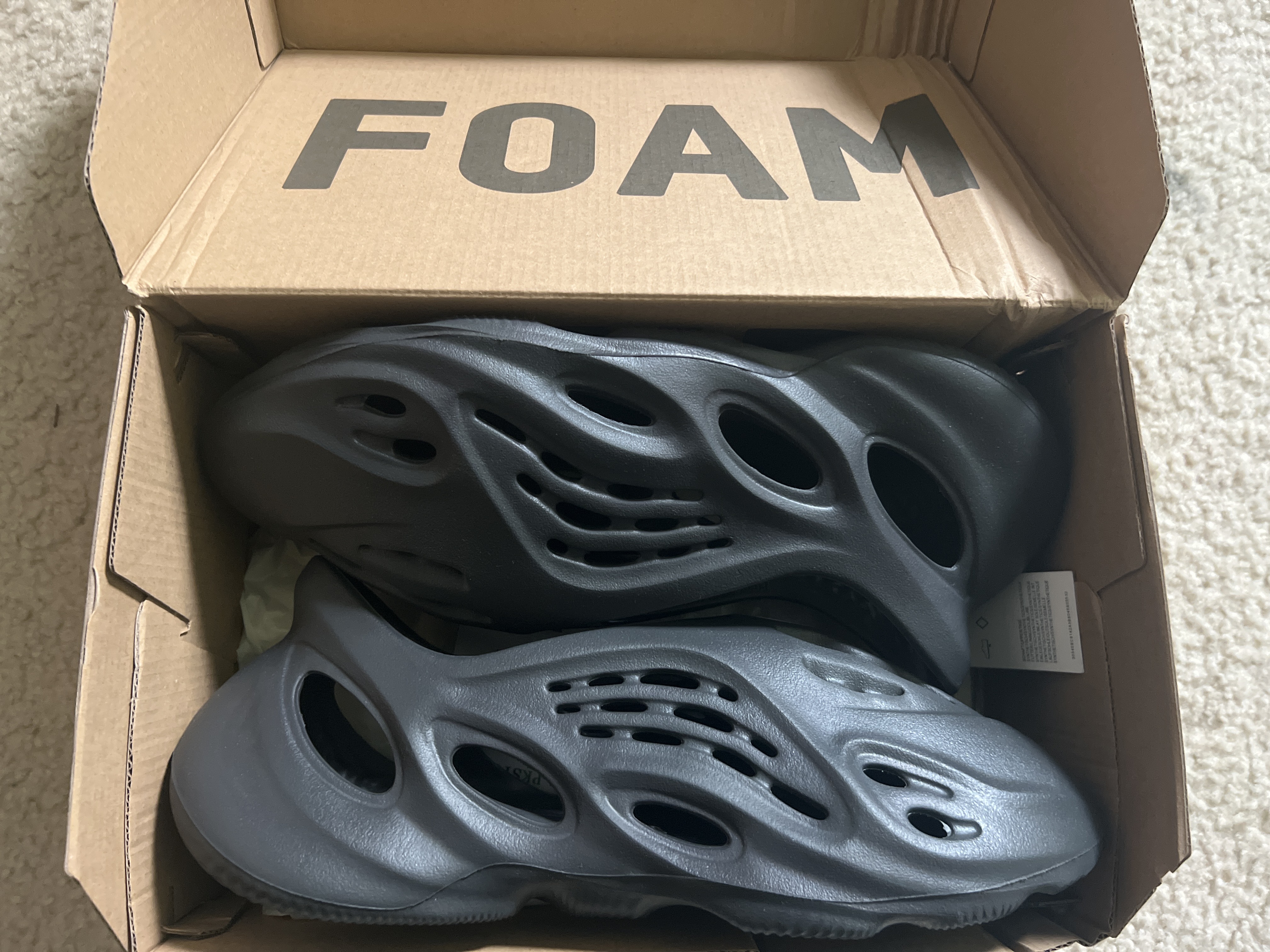 PK God batch adidas originals Yeezy Foam Runner Onyx HP8739 review User