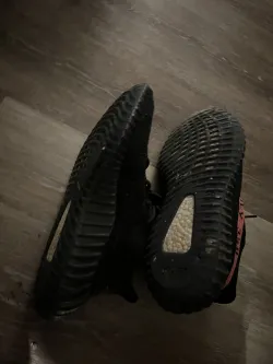 PK God Batch adidas Yeezy Boost 350 V2 Core Black Red BY9612 review robert m 02