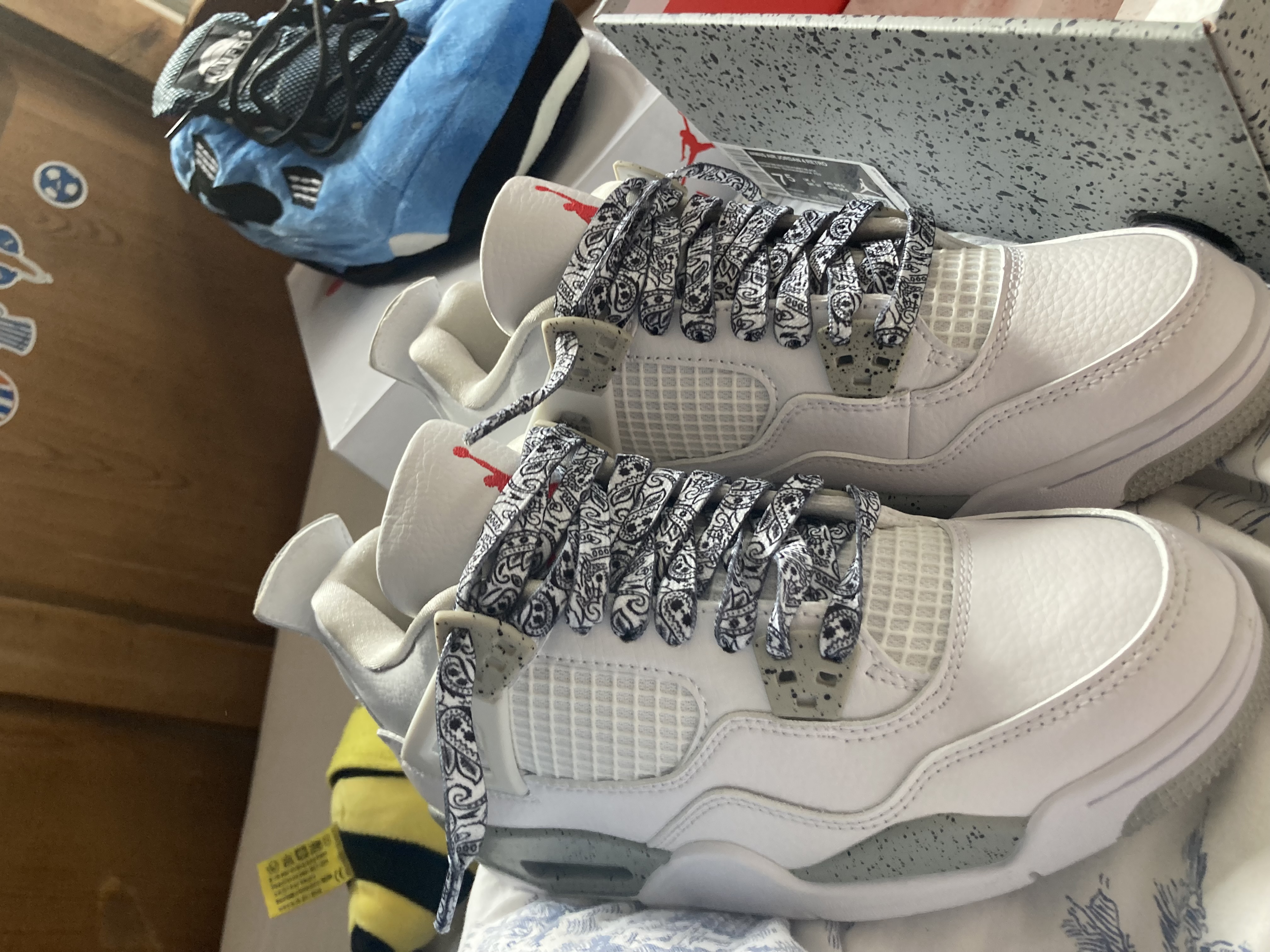 Special offer Batch Air Jordan 4 Retro White Oreo CT8527-100 review Caspar 02