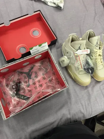 PK God Batch Air Jordan 4 Retro Off-White Sail  CV9388-100 review S*** 01