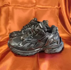 PK God Batch Balenciaga Runner Black review W***