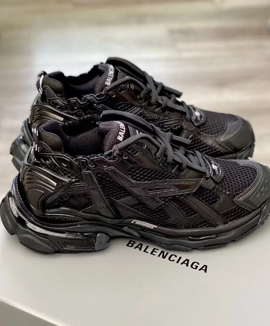 PK God Batch Balenciaga Runner Black review J*** 01