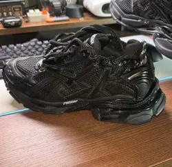PK God Batch Balenciaga Runner Black review L*** 03